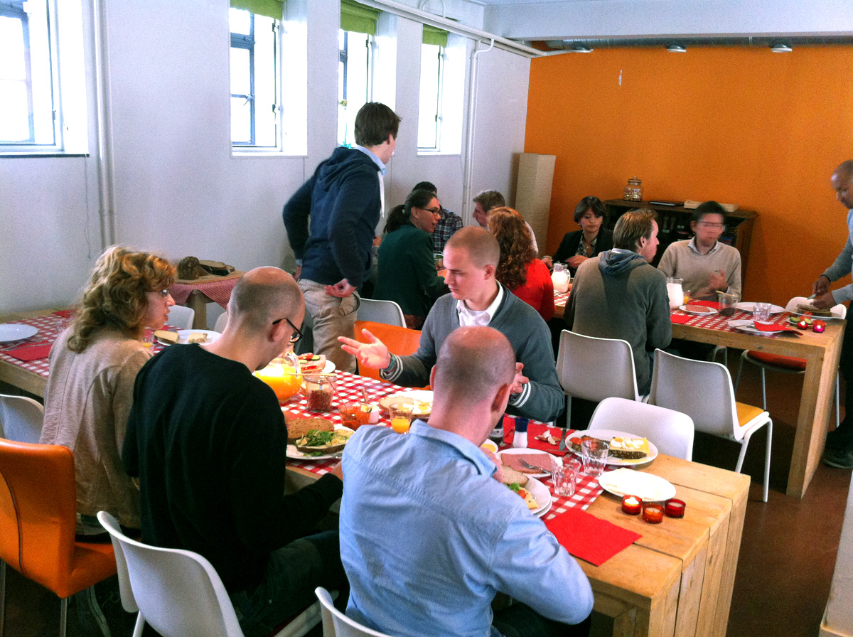 Lunchen tijdens DVDD 2013 in Vondelparc